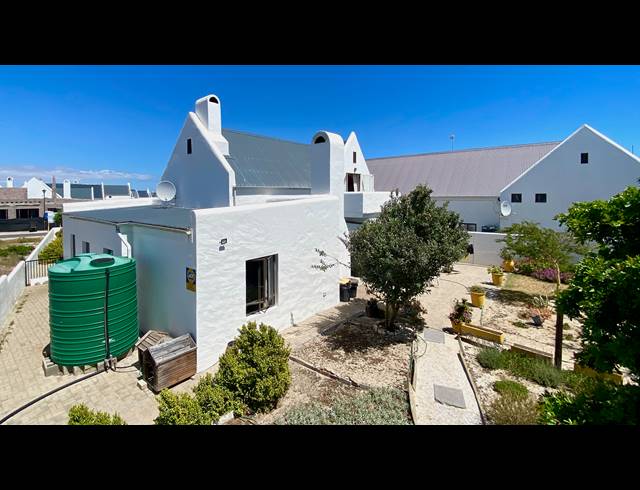 3 BEDROOM HOUSE FOR SALE IN DWARSKERSBOS